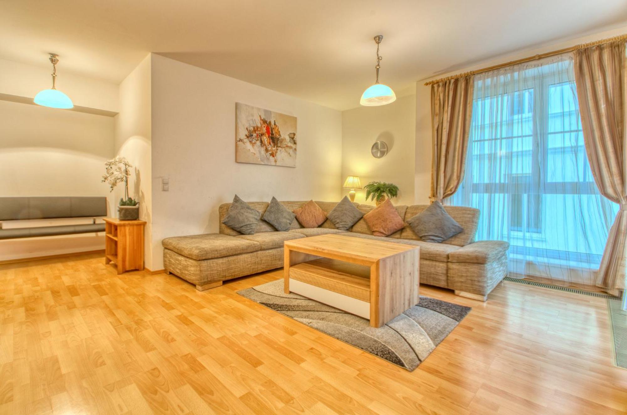 Zeller City Apt Aydin - By Alpen Apartments Τσελ αμ Ζέε Εξωτερικό φωτογραφία